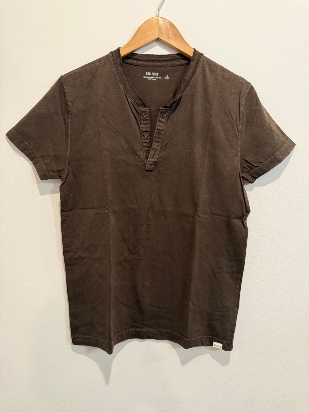 Hollister Men’s Dark Brown Heavyweight Cotton Short-Sleeve Henley Slim Small